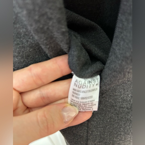 Against Nudity Montreal - Grey Collar Sleeveless Pencil Dress - Picture 6 of 8